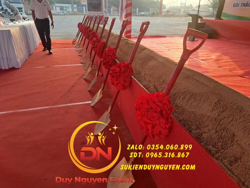 Tổ chức lễ động thổ ở Dĩ An Bình Dương