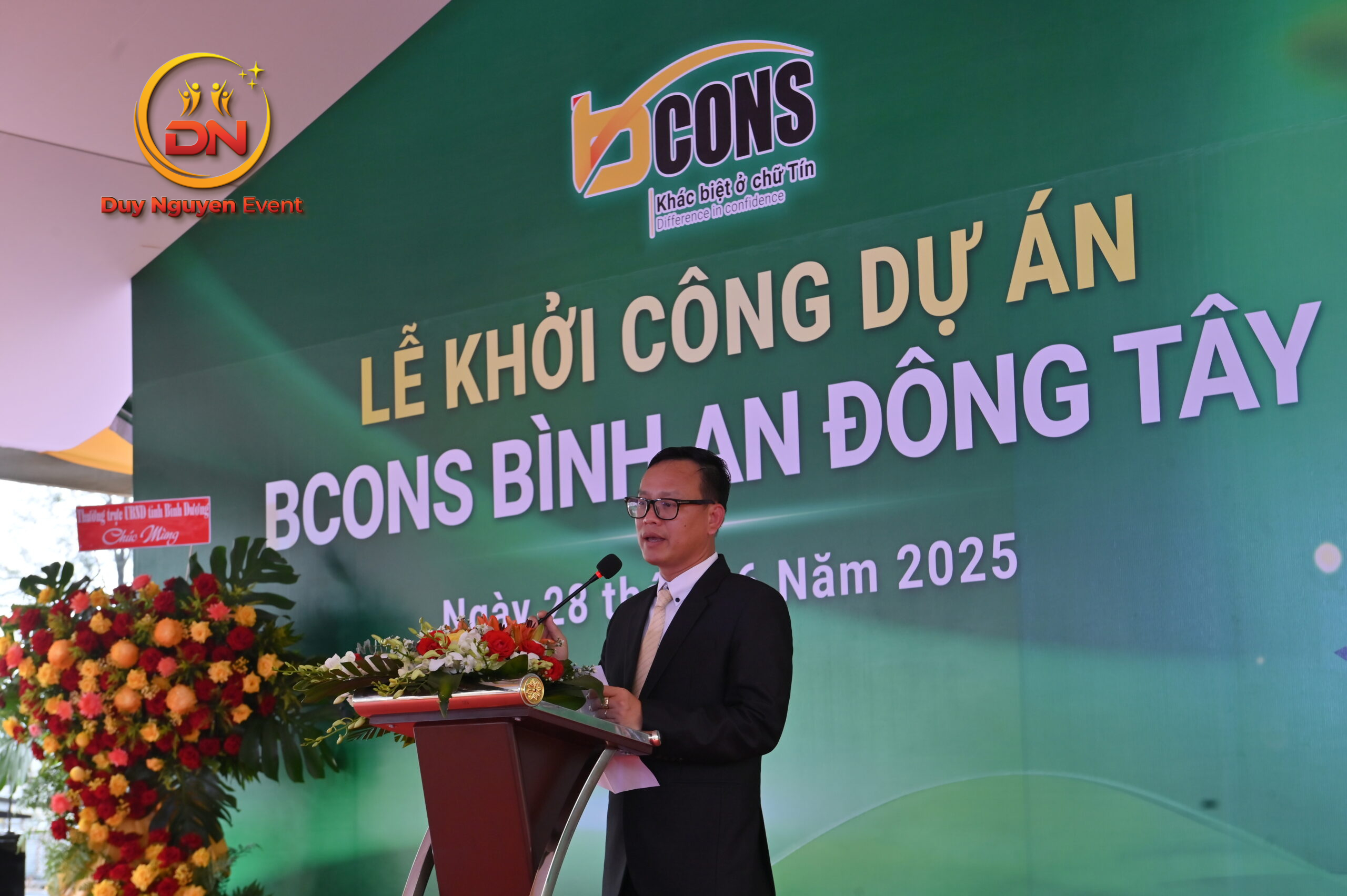 Khung backdrop in bạt cho sự kiện khai trương tại Quận 1