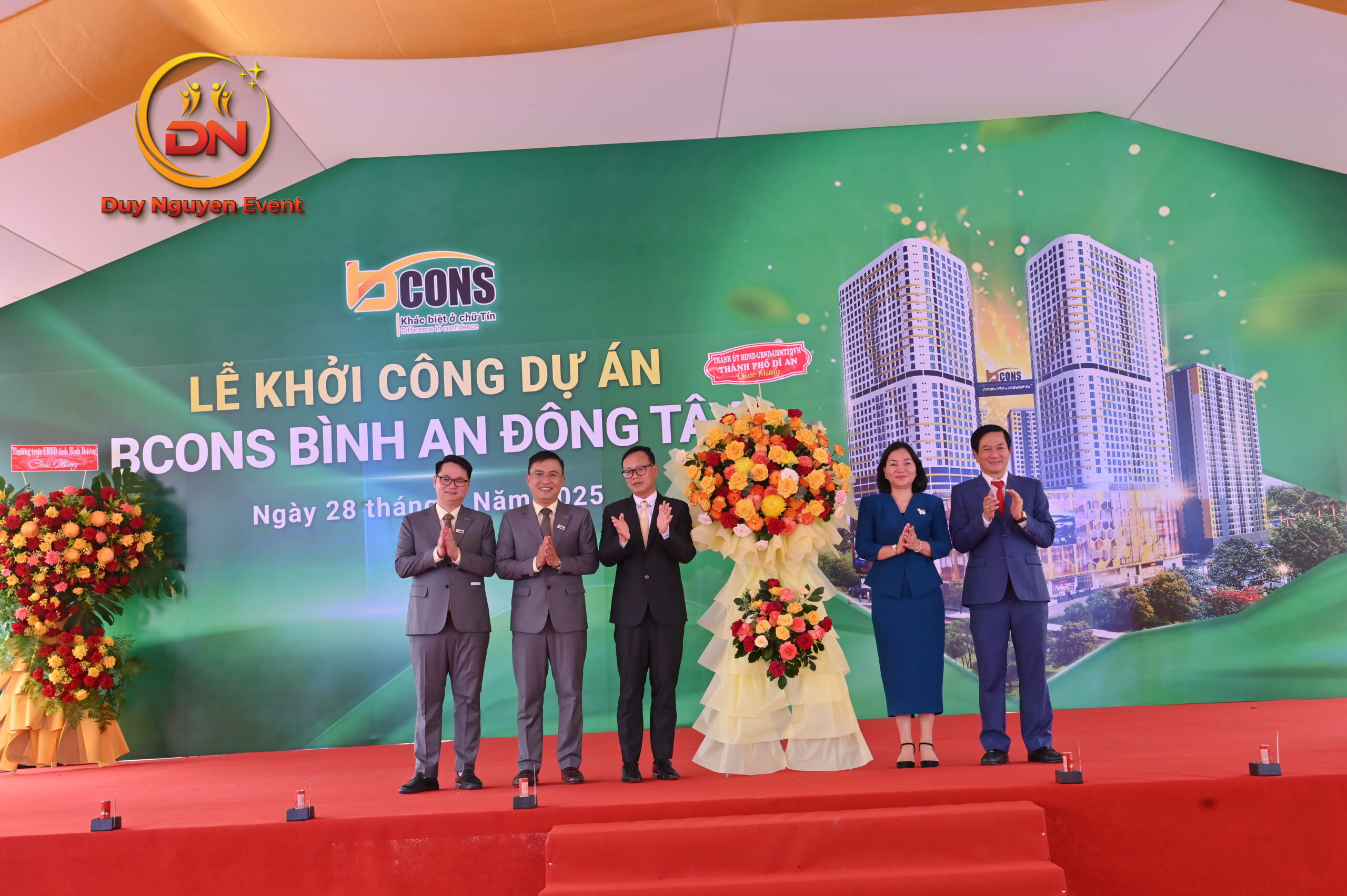 Sự Kiện Duy Nguyễn thi công backdrop cho đối tác Bcons.