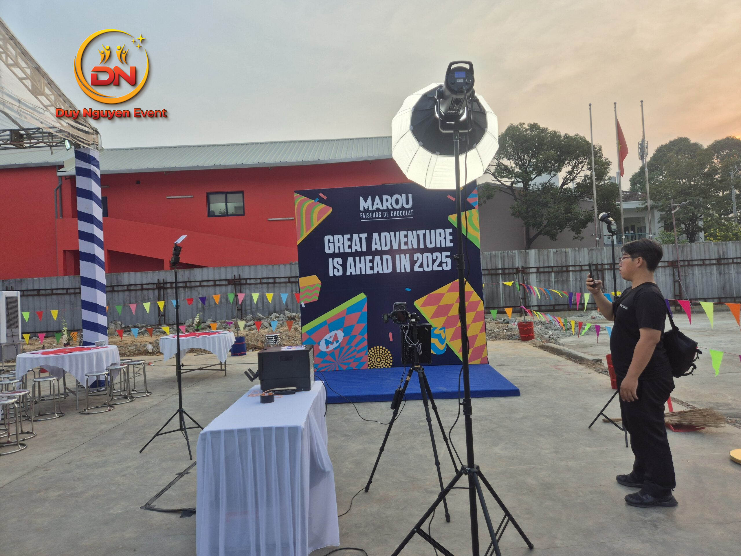 Dịch vụ cho thuê khung sắt backdrop chắc chắn, an toàn tại Quận 11