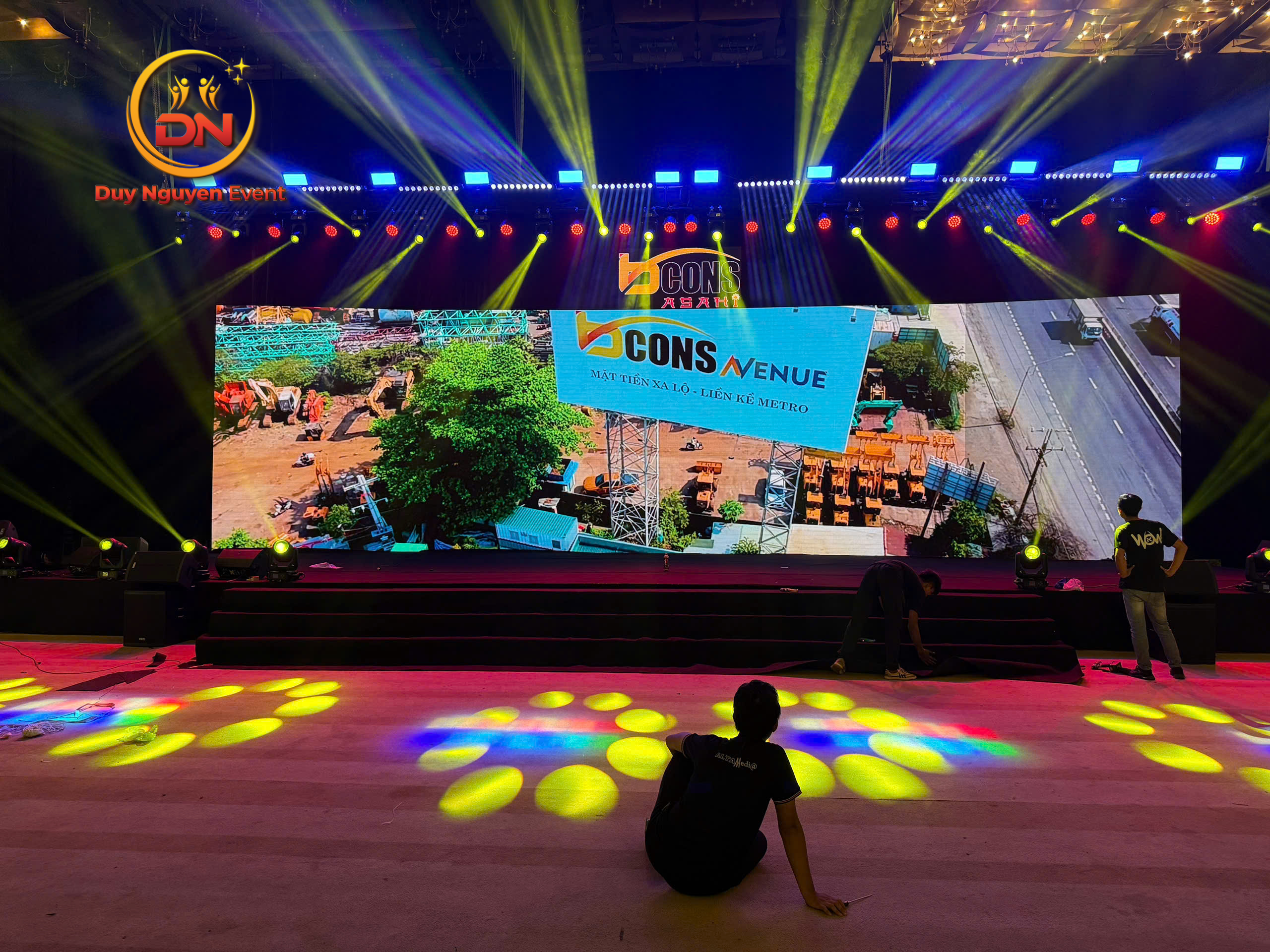 Cho thuê sân khấu tại Bình Tân trọn gói bao gồm màn hình LED, âm thanh, ánh sáng