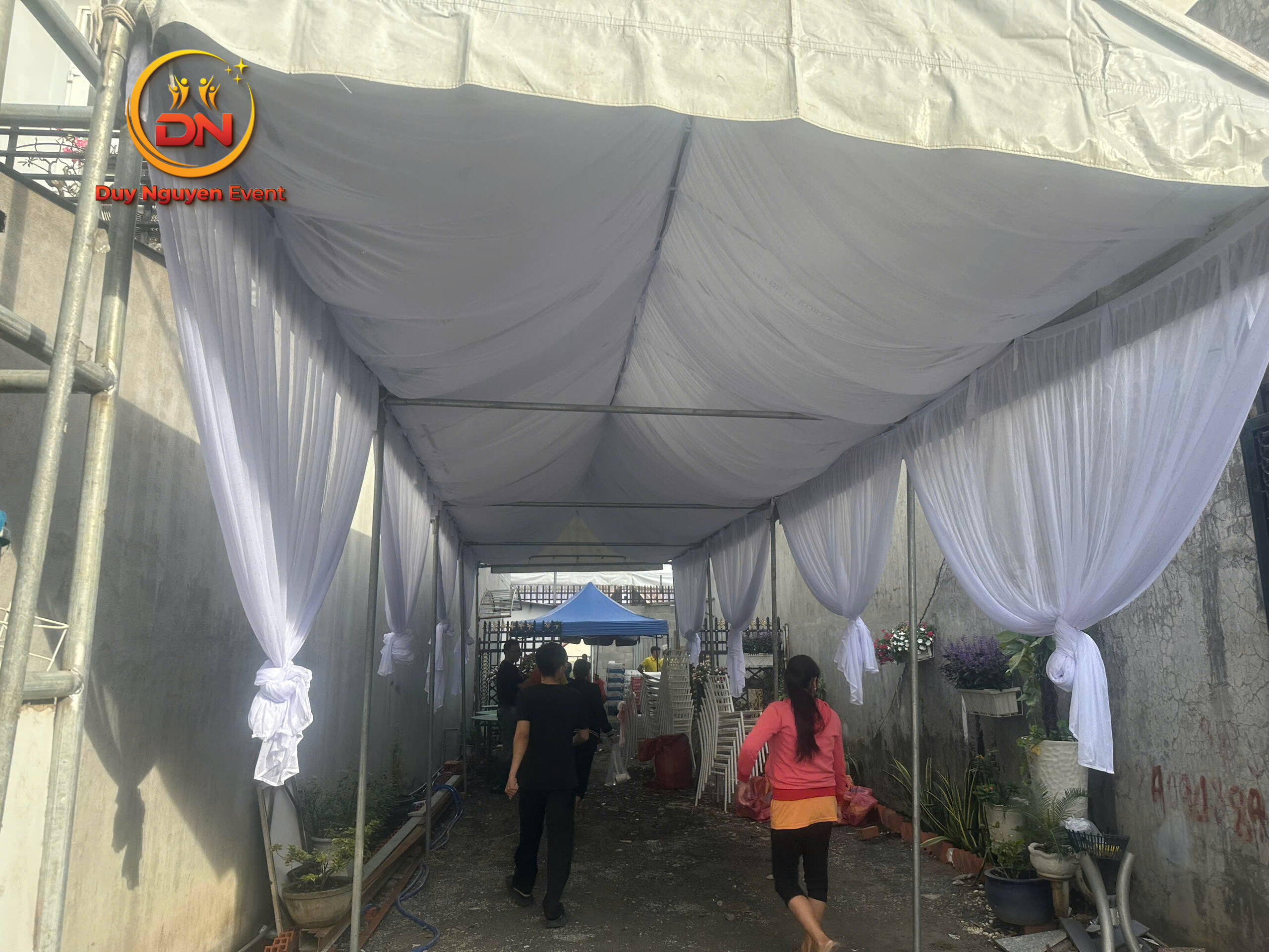 Toàn cảnh khu hội chợ sử dụng dịch vụ trọn gói (nhà bạt, gian hàng)