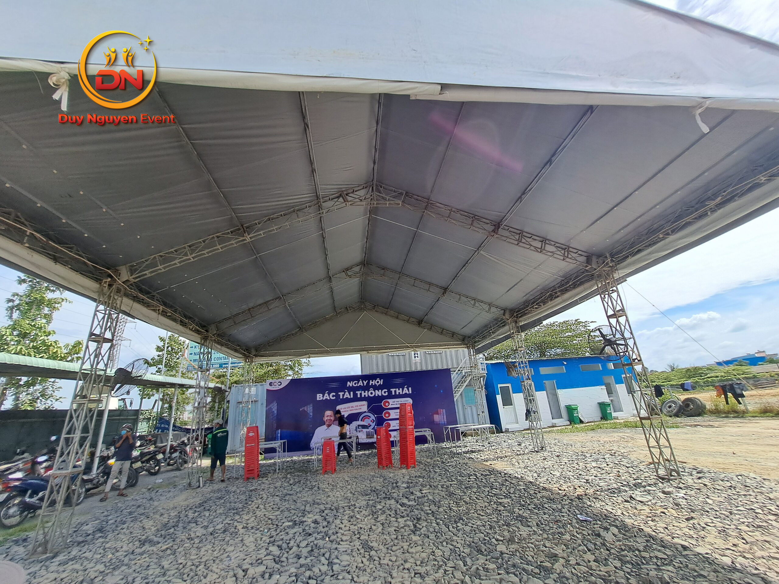 Lắp đặt nhà bạt không gian chống mưa tại KCN Amata, Đồng Nai