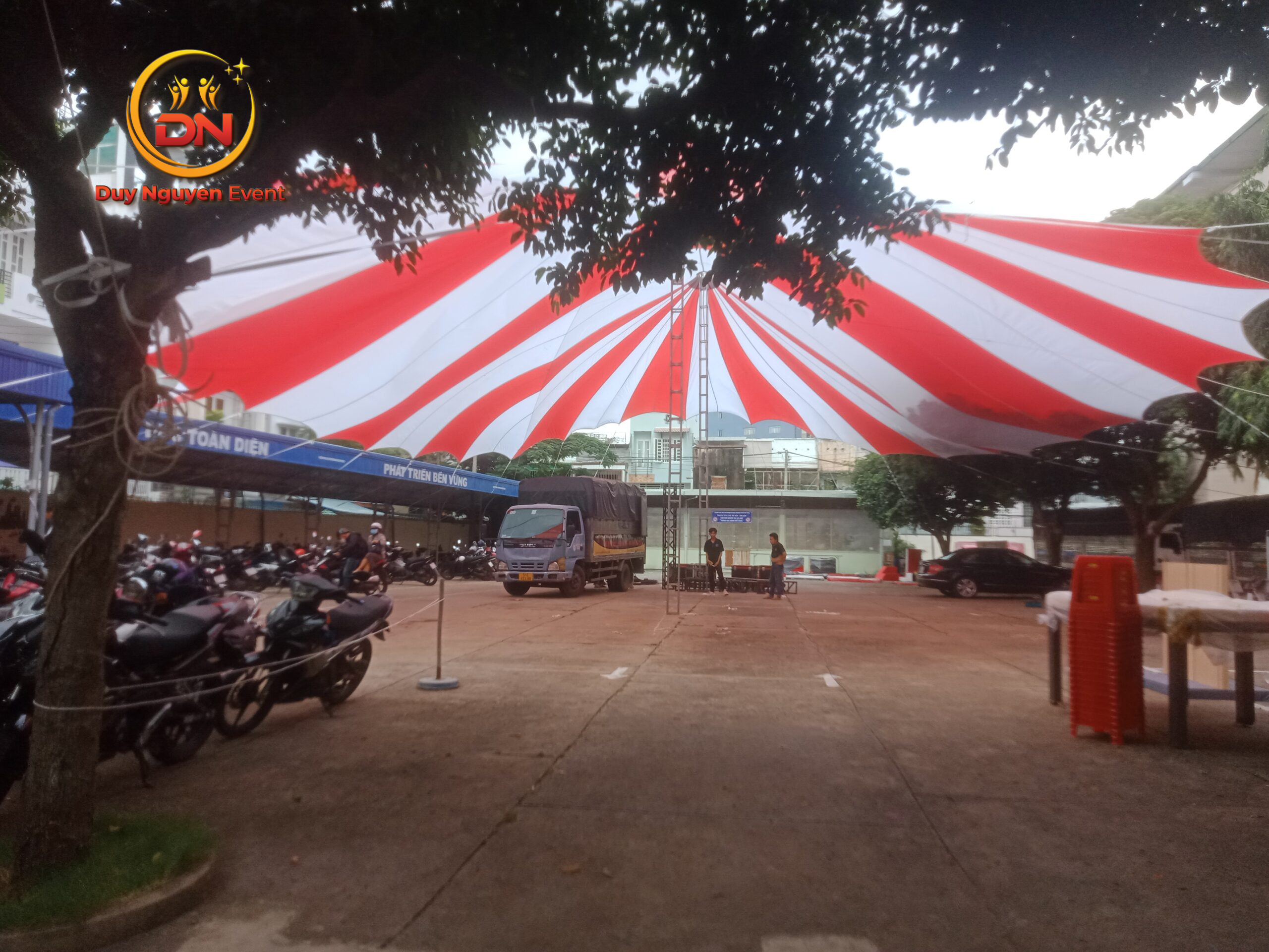 Dù che sự kiện doanh nghiệp ở Bình Phước