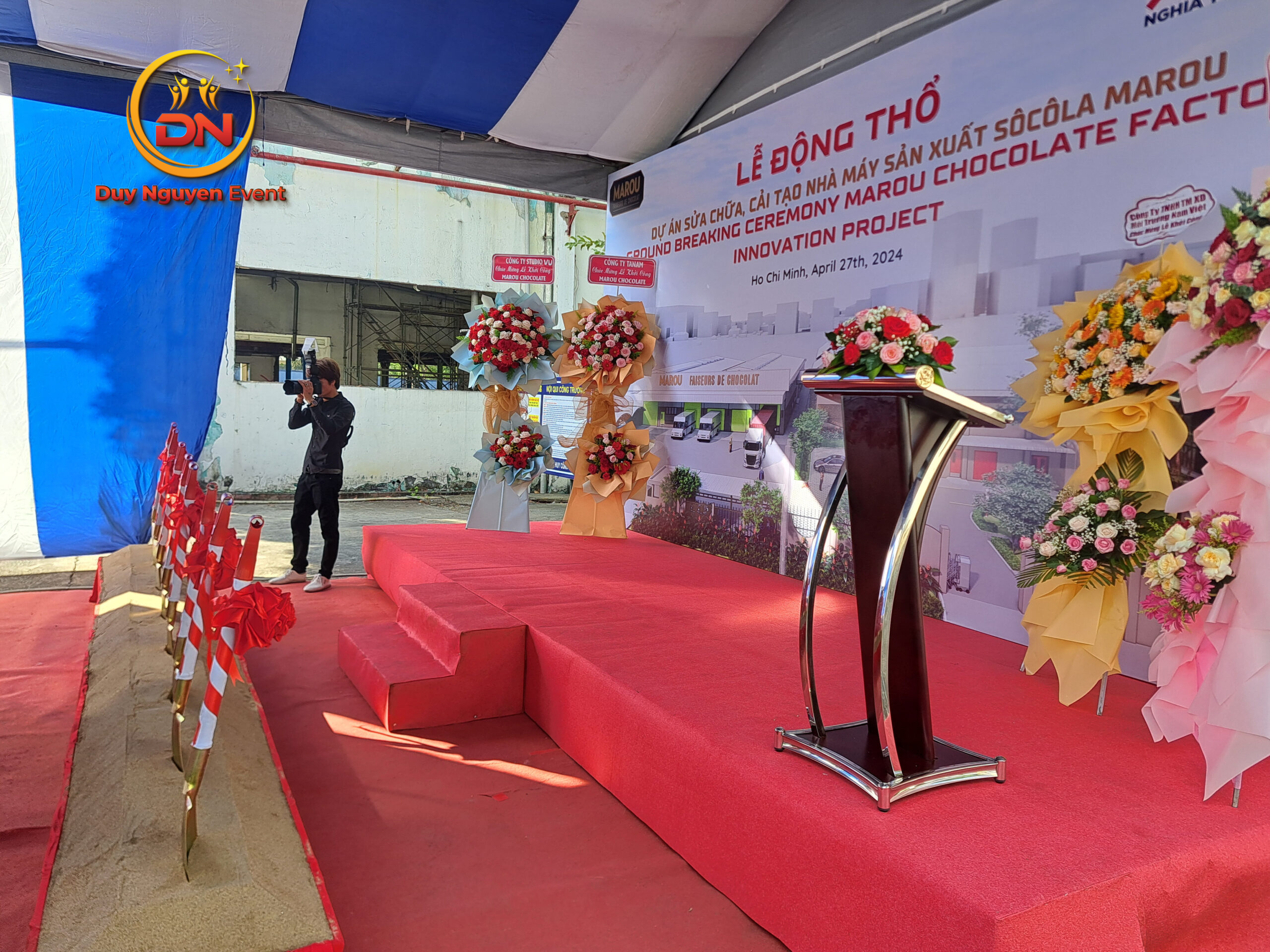 Cho thuê sân khấu hội nghị chuyên nghiệp tại Bình Dương