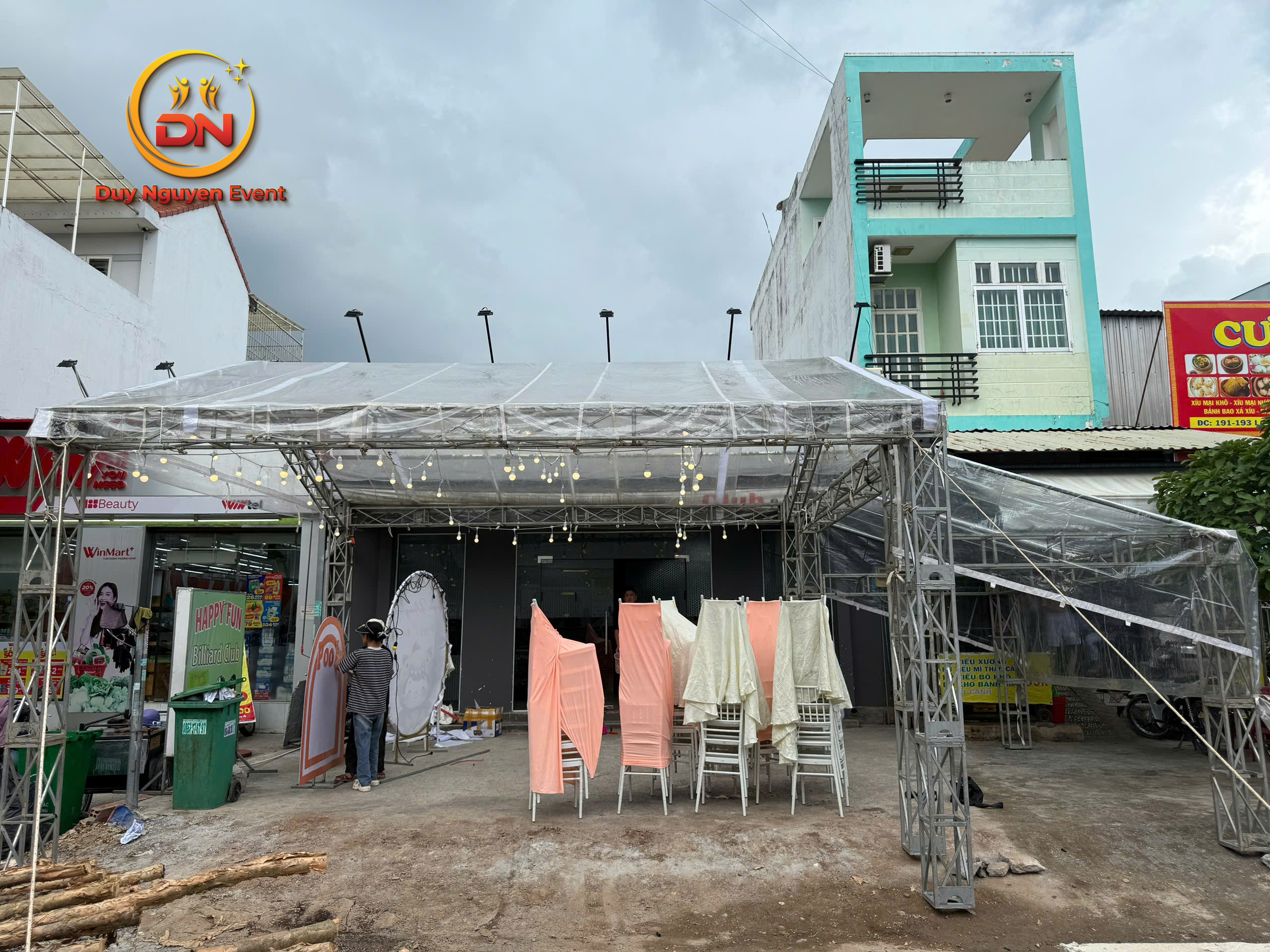 Đội ngũ kỹ thuật Sự Kiện Duy Nguyễn thi công tại Biên Hòa