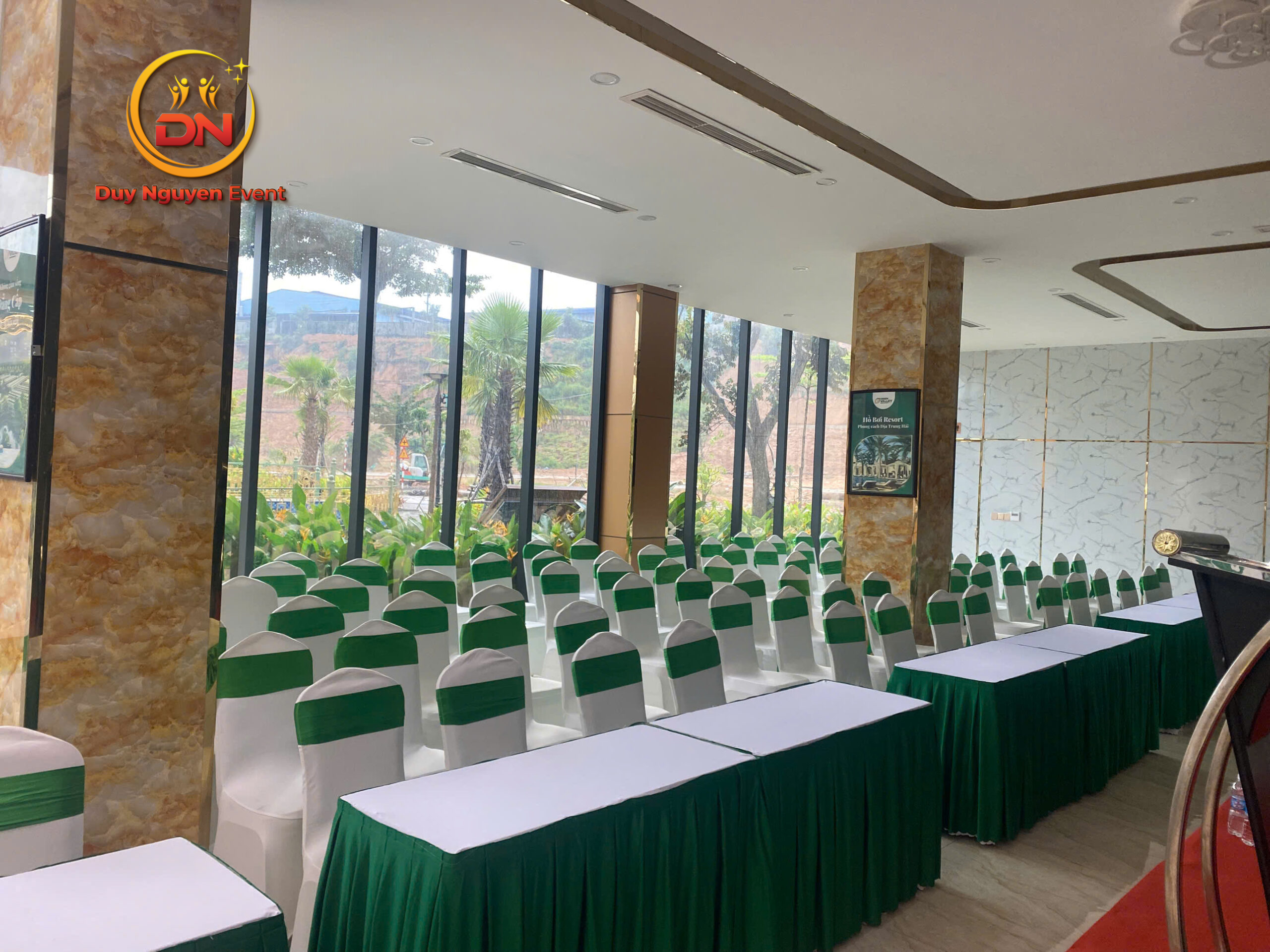 Ý tưởng chủ đề Year End Party ấn tượng
