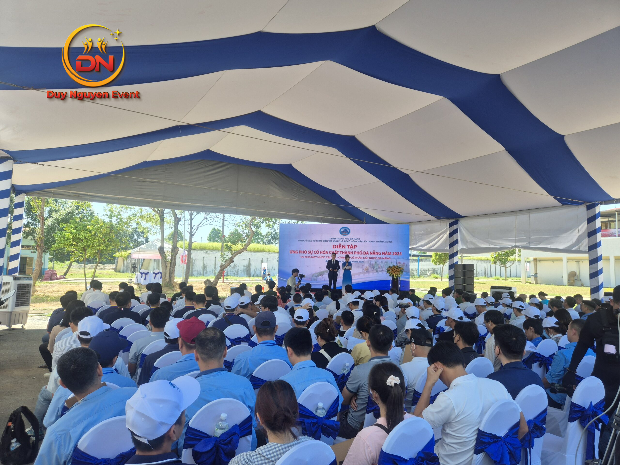 Cho thuê nhà bạt không gian tại Cần Thơ với kết cấu khung truss chắc chắn