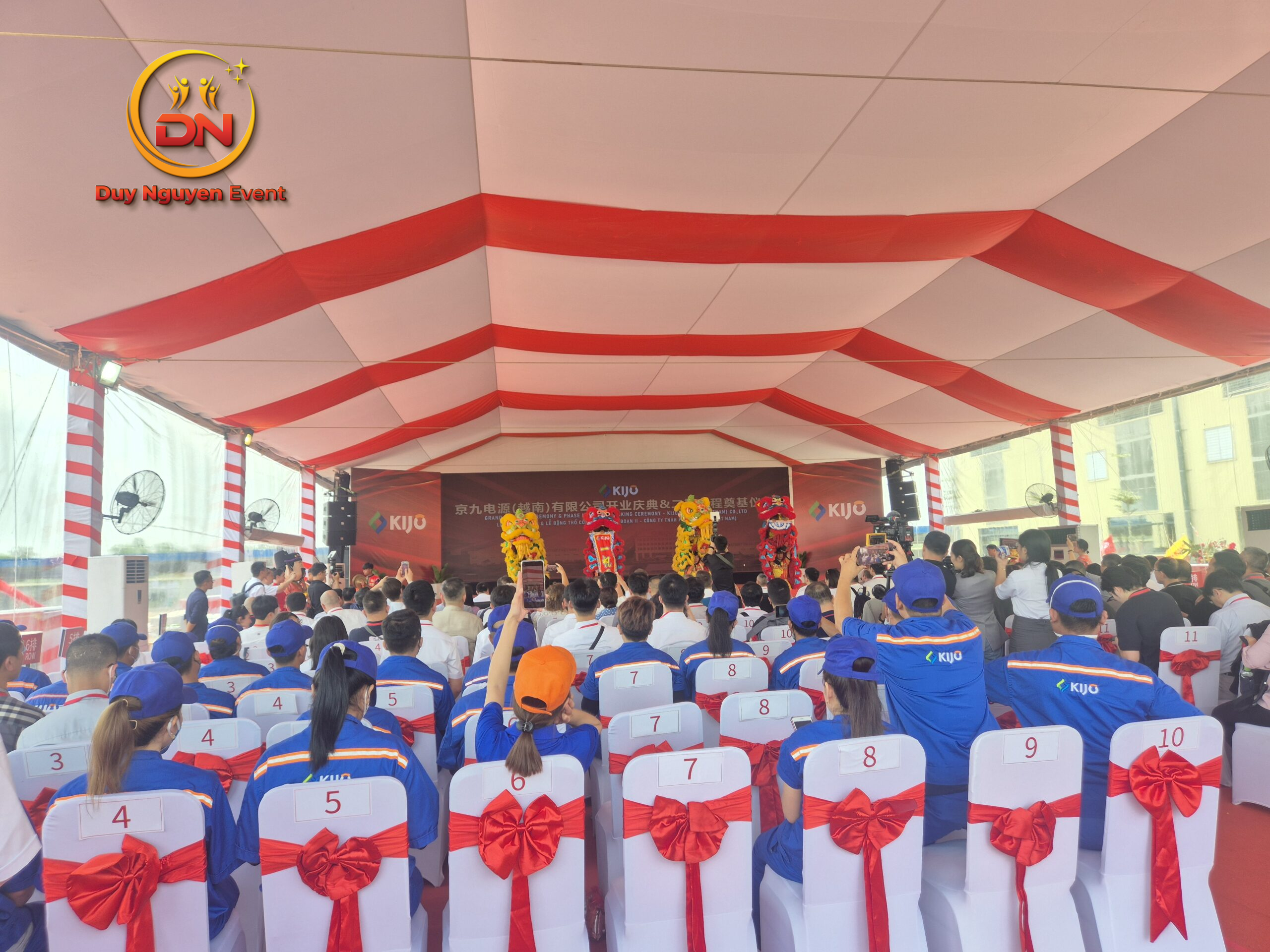 Nhà bạt không gian màu trắng che phủ sự kiện ngoài trời tại TPHCM