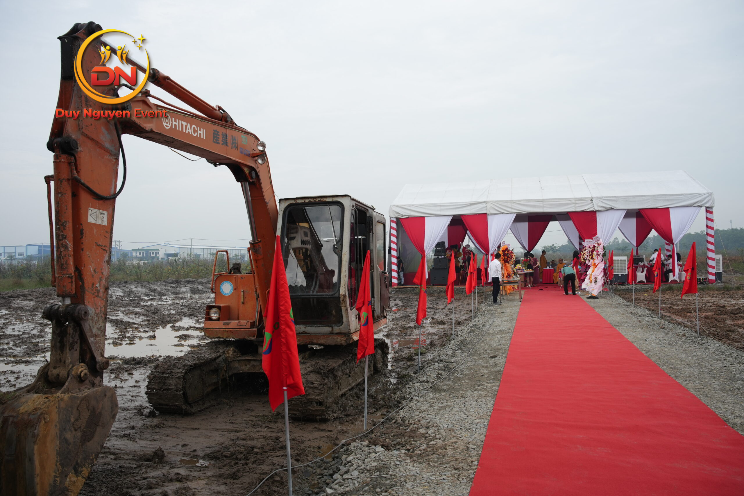 Đội ngũ Sự Kiện Duy Nguyễn set up sự kiện khởi công tại Tây Ninh