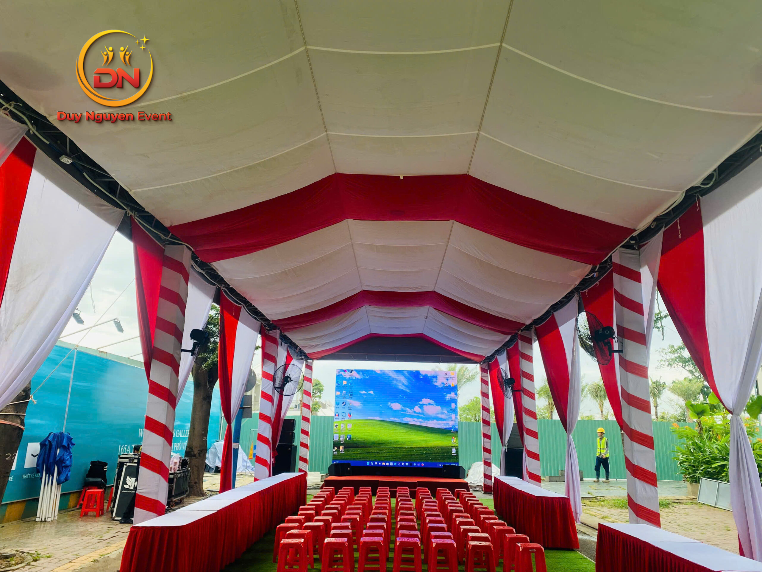 Nhà bạt tổ chức lễ khởi công tại khu công nghiệp Sa Đéc Đồng Tháp