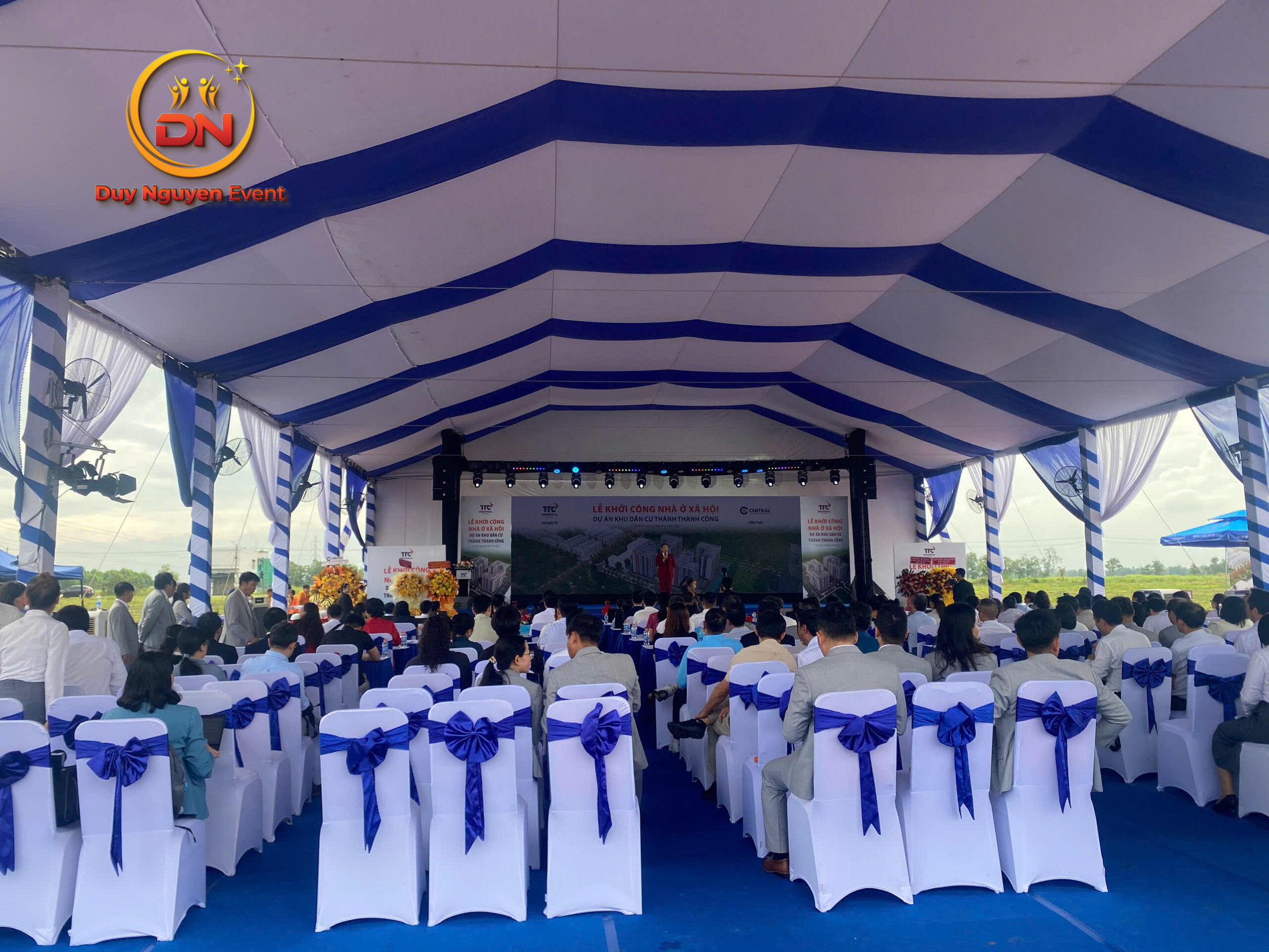 Thi công sân khấu và màn hình LED sự kiện ngoài trời sắc nét tại Tây Ninh